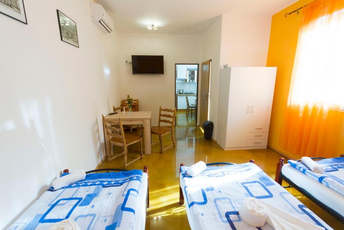Apartmany Bowling ฟรีดลันต์ ภายนอก รูปภาพ